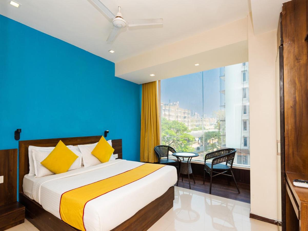 Hotel Aura - Near Malad Link Road Gorai Exteriör bild